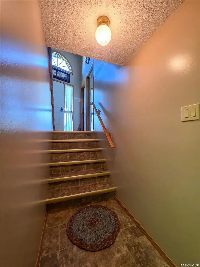 691 10th Avenue W Melville SK S0A 2P0