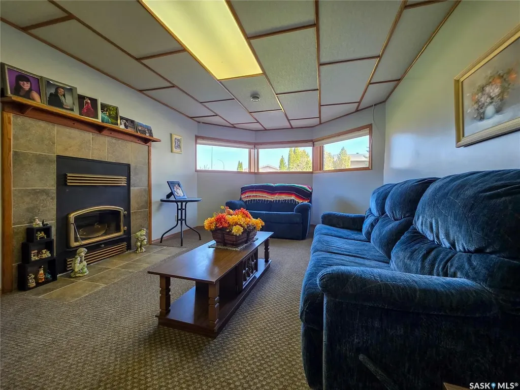 691 10th Avenue W Melville SK S0A 2P0