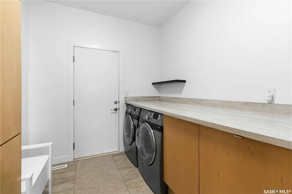 19 Pape Drive Humboldt Rm No. 370 SK S0K 2A0