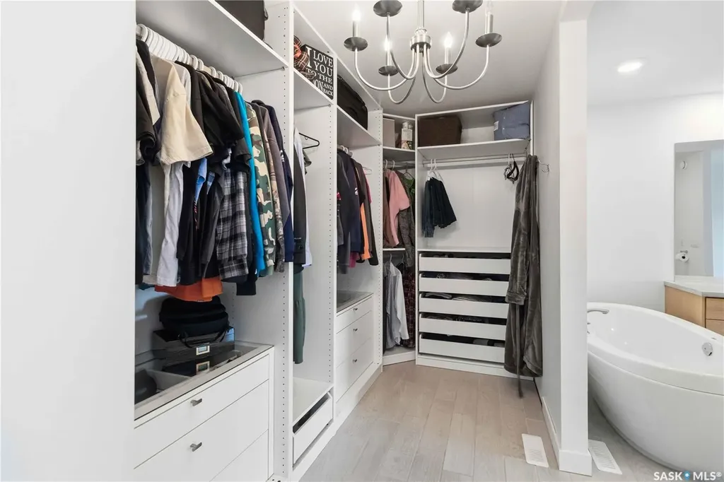 19 Pape Drive Humboldt Rm No. 370 SK S0K 2A0