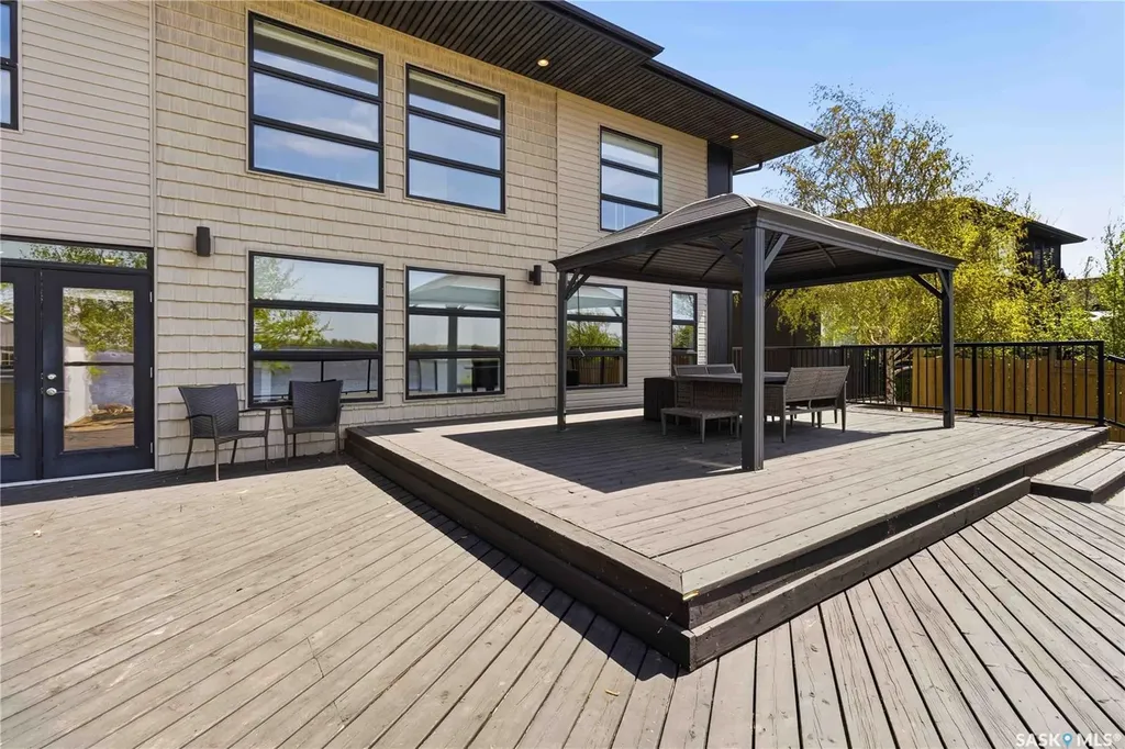 19 Pape Drive Humboldt Rm No. 370 SK S0K 2A0