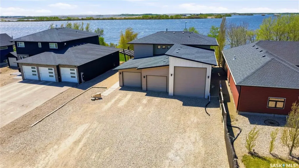 19 Pape Drive Humboldt Rm No. 370 SK S0K 2A0