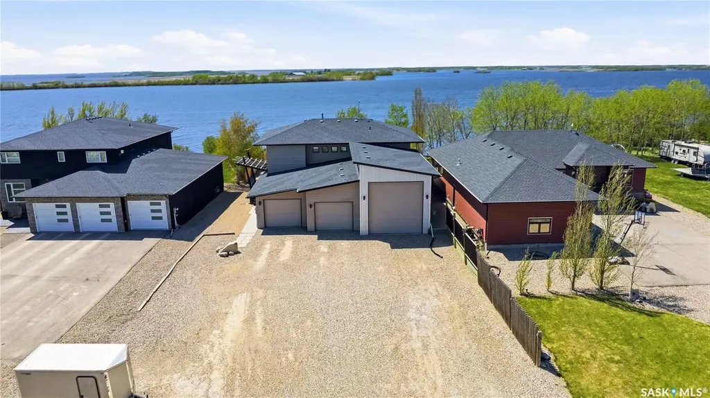 19 Pape Drive Humboldt Rm No. 370 SK S0K 2A0