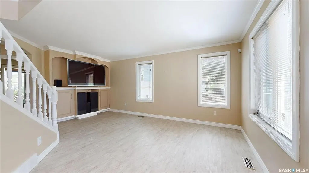 1358 Forget Street Regina SK S4T 4Y1