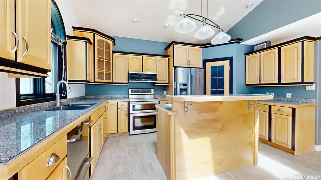 1358 Forget Street Regina SK S4T 4Y1