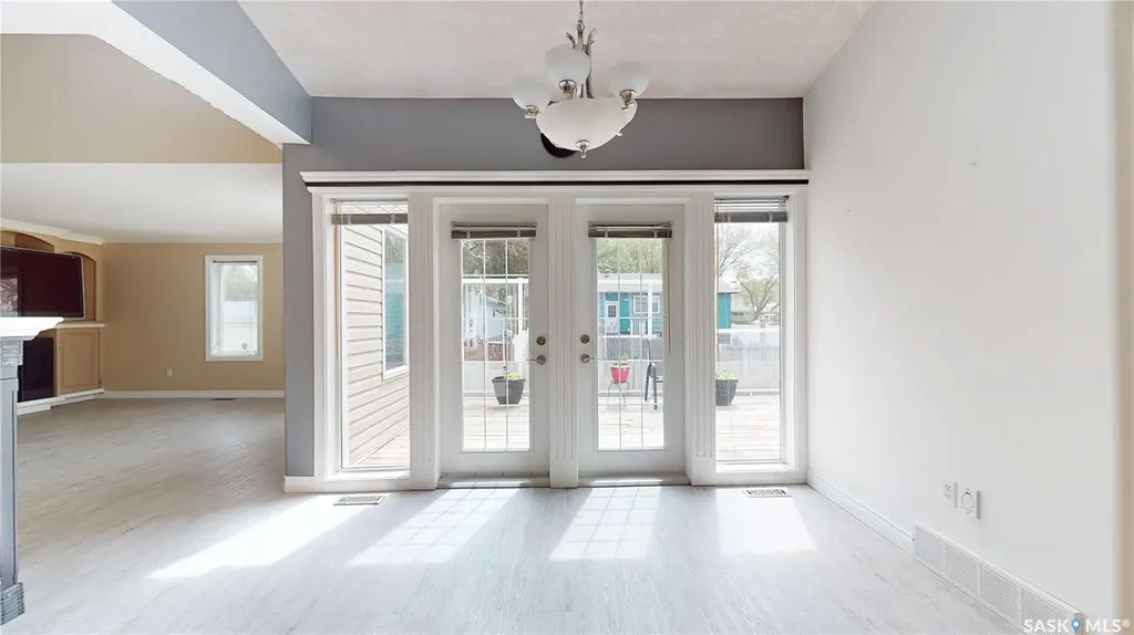 1358 Forget Street Regina SK S4T 4Y1