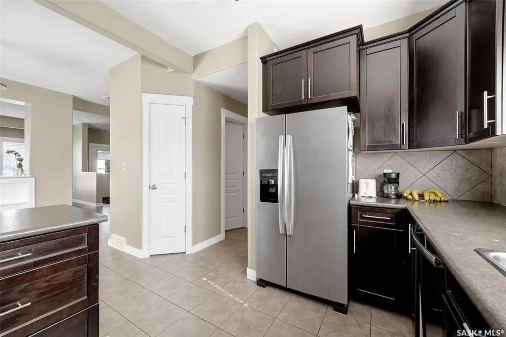 3354 Green Moss Lane Regina SK S4V 1P2