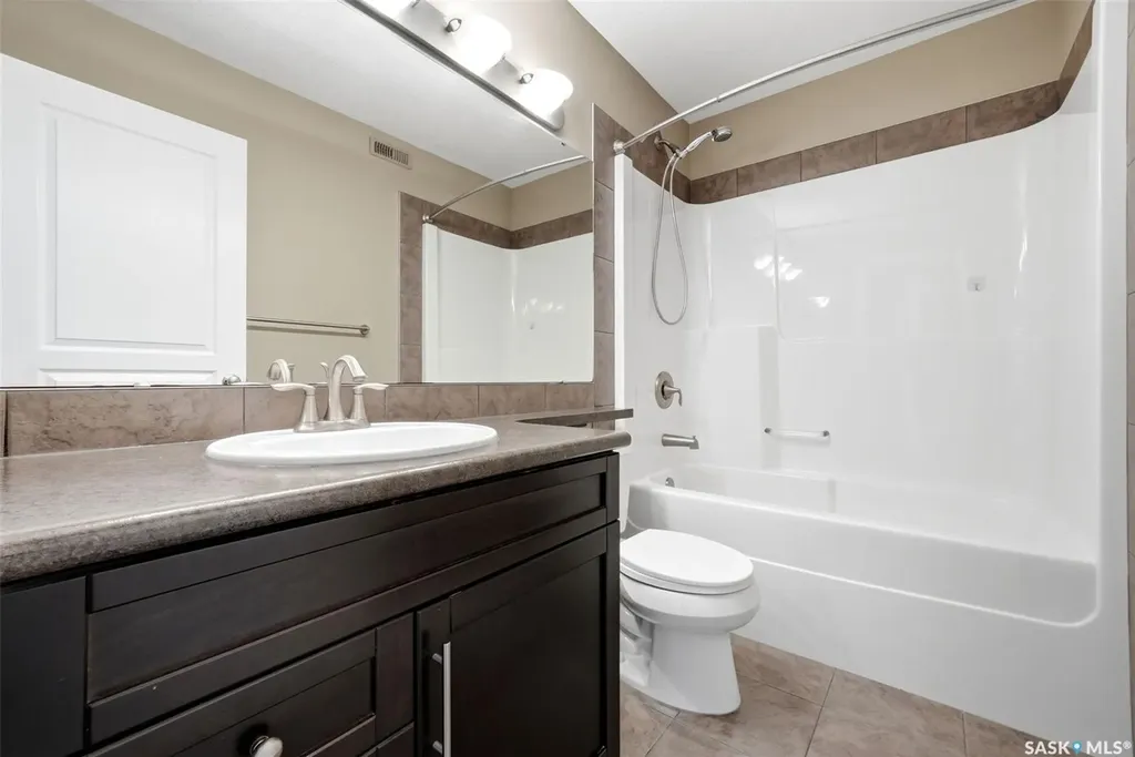 3354 Green Moss Lane Regina SK S4V 1P2
