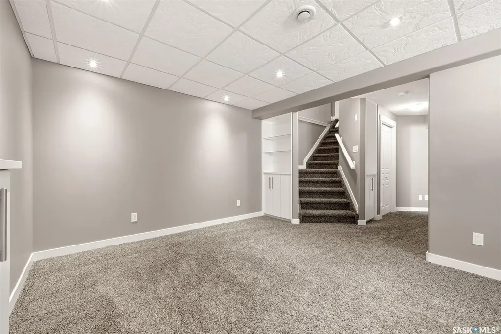 3354 Green Moss Lane Regina SK S4V 1P2