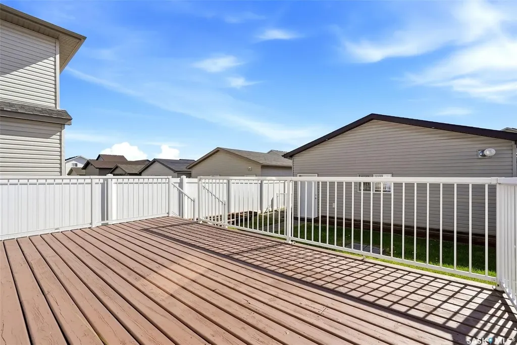 3354 Green Moss Lane Regina SK S4V 1P2