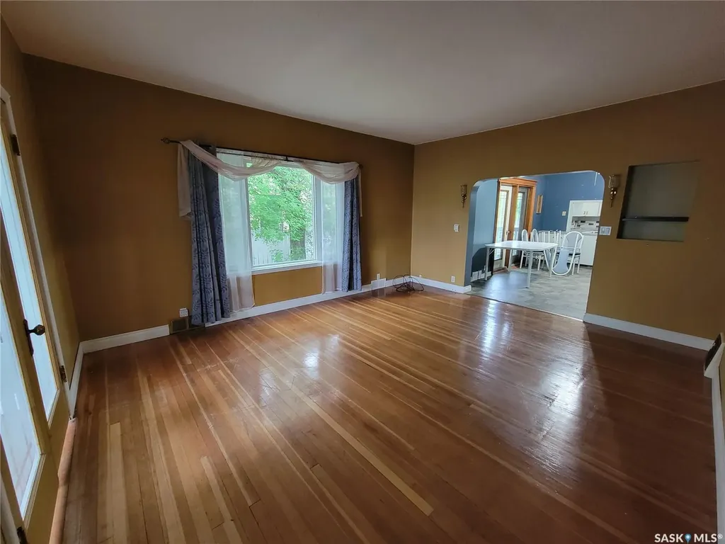 235 2nd Avenue E Unity SK S0K 4L0