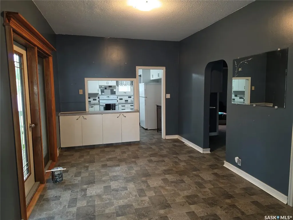 235 2nd Avenue E Unity SK S0K 4L0
