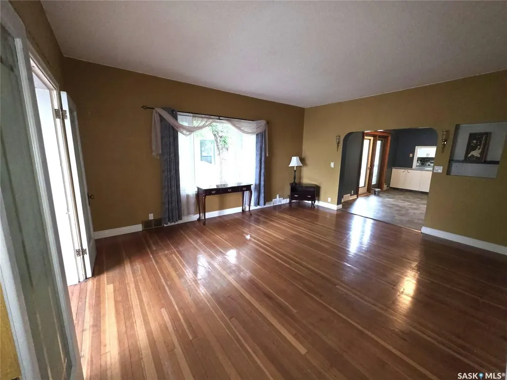 235 2nd Avenue E Unity SK S0K 4L0