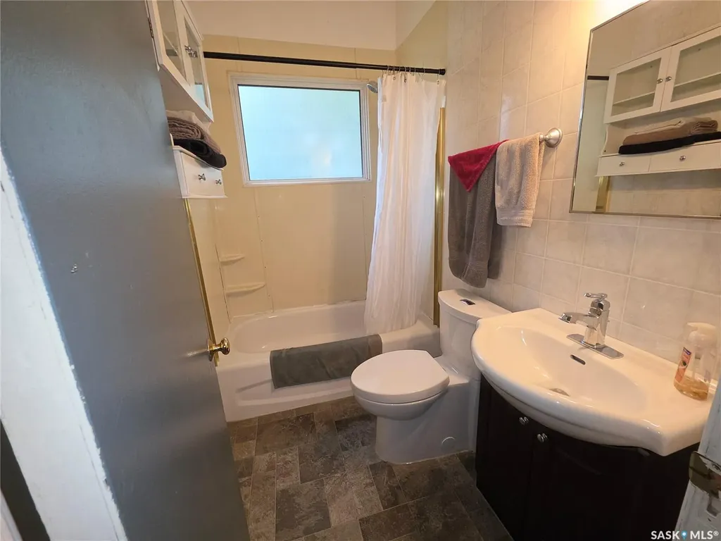 235 2nd Avenue E Unity SK S0K 4L0