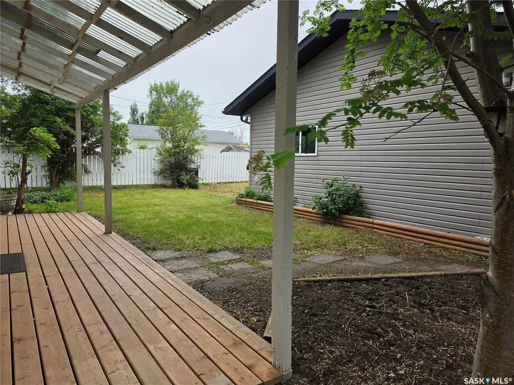 235 2nd Avenue E Unity SK S0K 4L0