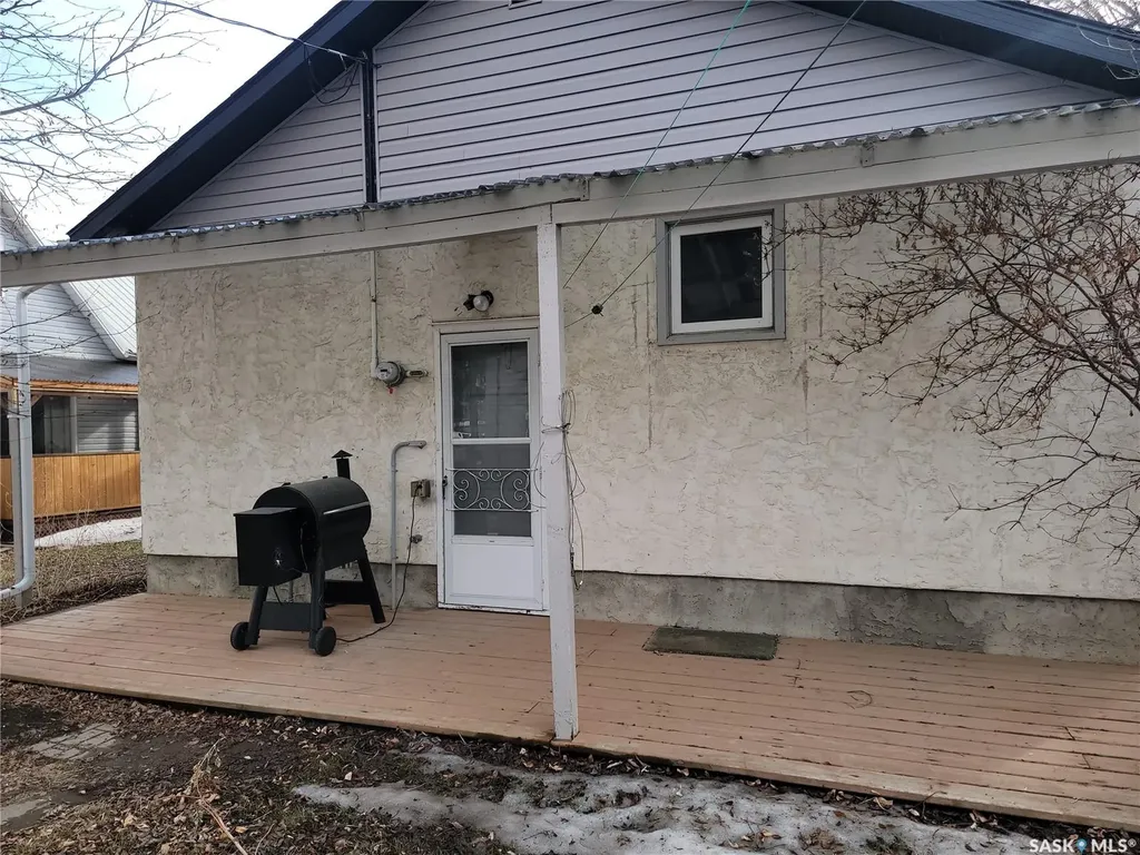 235 2nd Avenue E Unity SK S0K 4L0