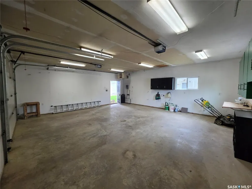 235 2nd Avenue E Unity SK S0K 4L0