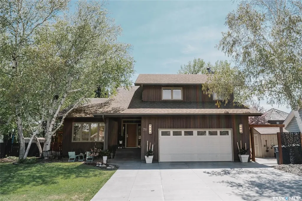 71 Bain Crescent Saskatoon SK S7K 6G3