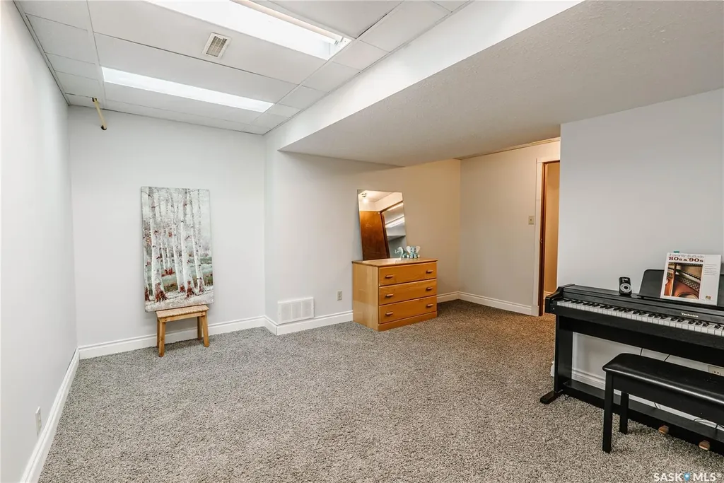 71 Bain Crescent Saskatoon SK S7K 6G3