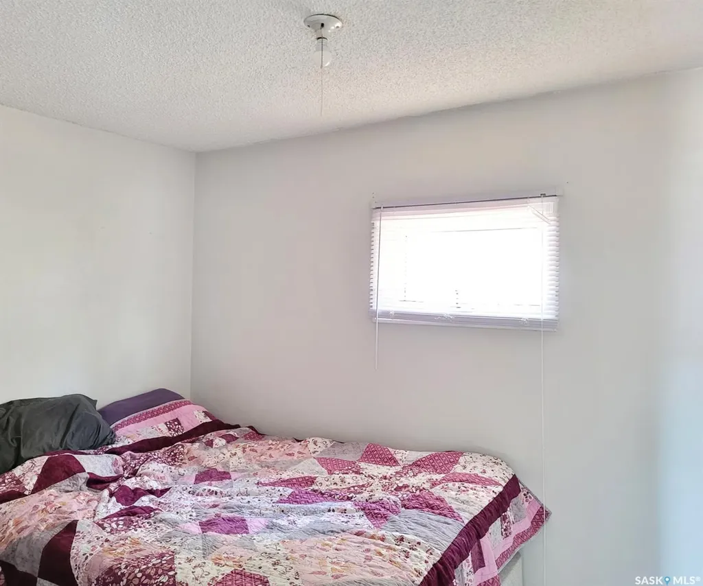 601 3rd Avenue E Meadow Lake SK S9X 1H7