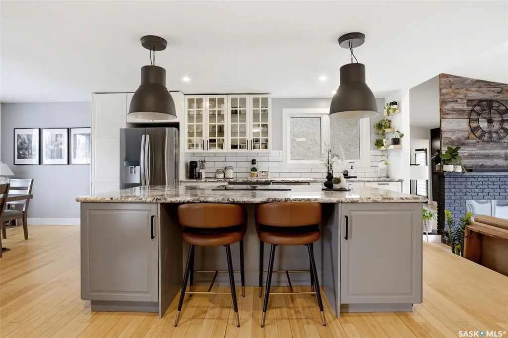 118 Mackenzie Crescent Regina SK S4N 5G5