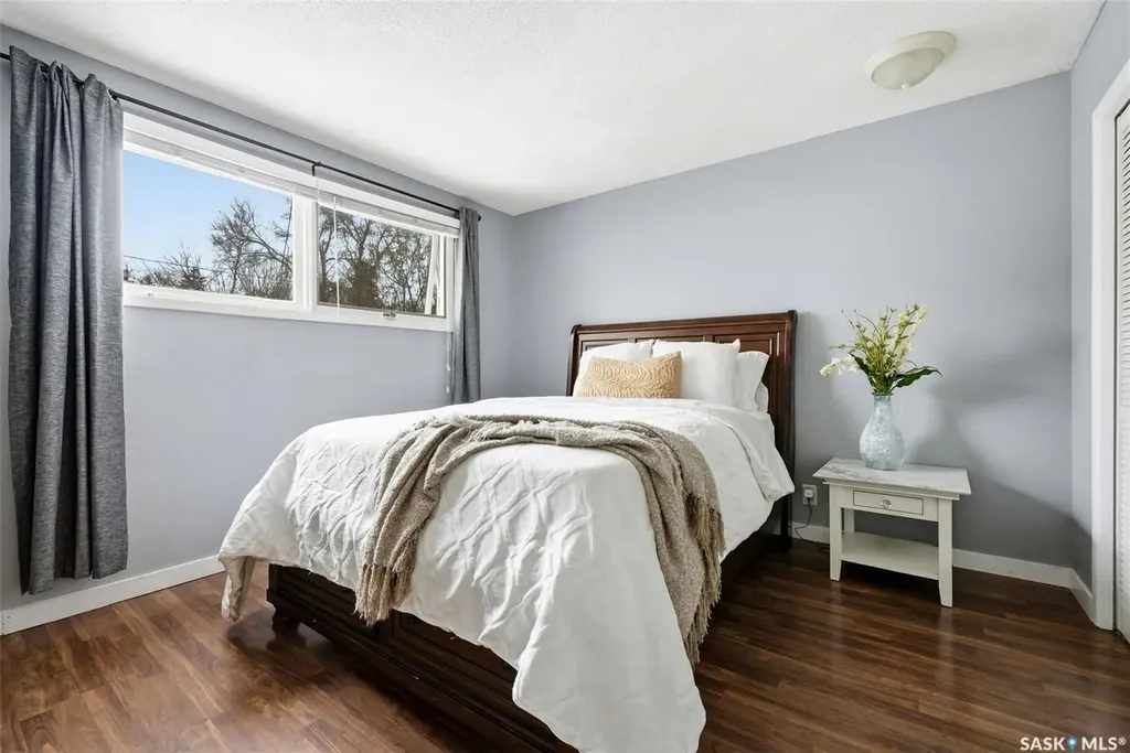 3231 Retallack Street Regina SK S4S 1T7
