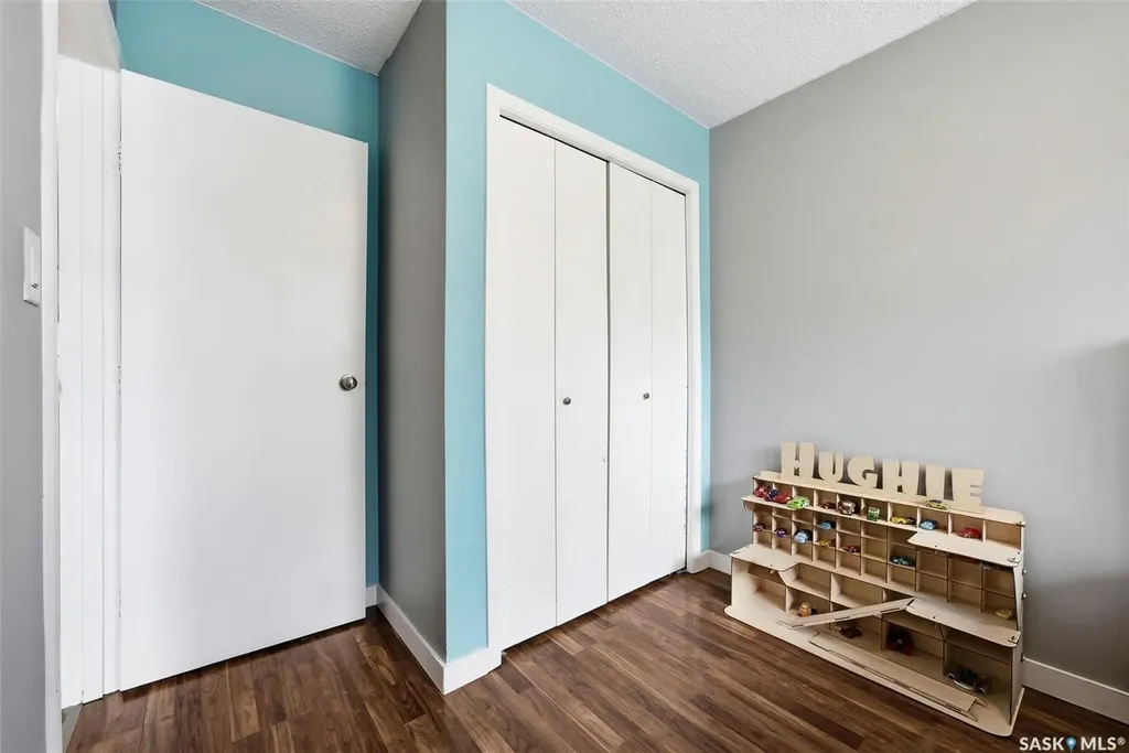 3231 Retallack Street Regina SK S4S 1T7