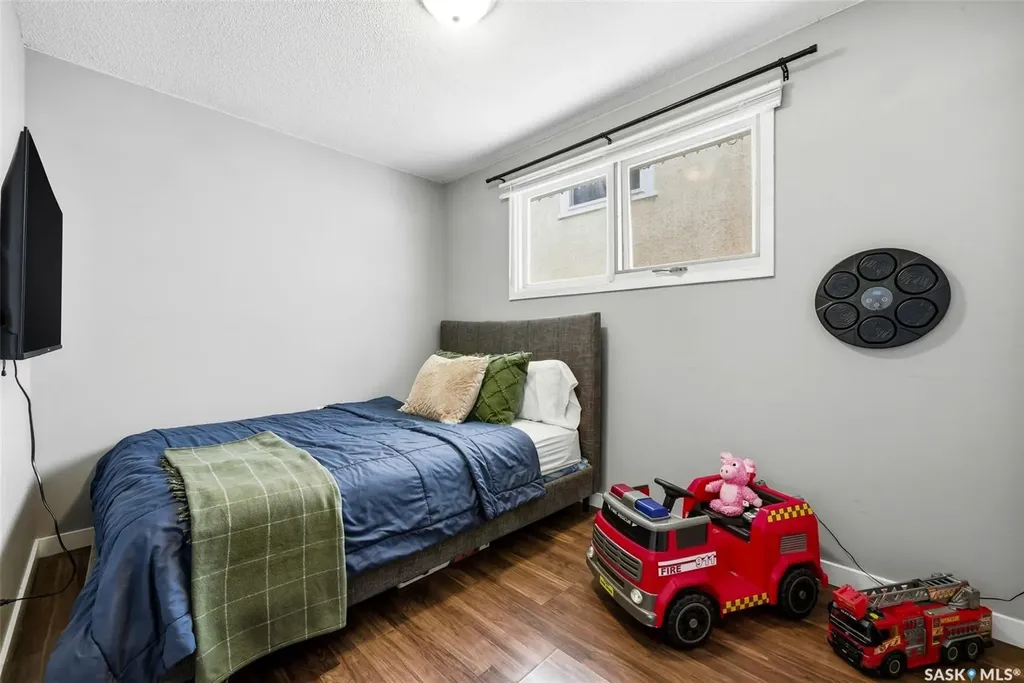 3231 Retallack Street Regina SK S4S 1T7
