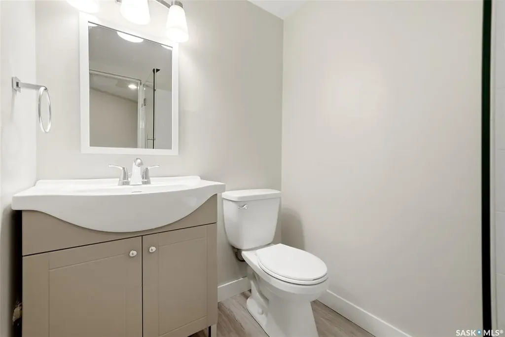 3231 Retallack Street Regina SK S4S 1T7