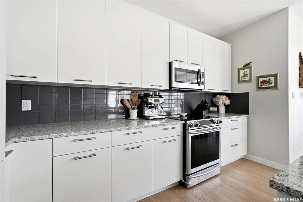 4929 Green Brooks Way E Regina SK S4V 3K5