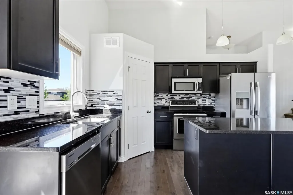 1906 Pohorecky Terrace Saskatoon SK S7W 0J1