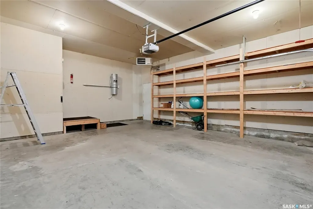1906 Pohorecky Terrace Saskatoon SK S7W 0J1