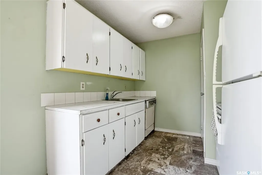39 Trident Crescent Saskatoon SK S7M 0P7