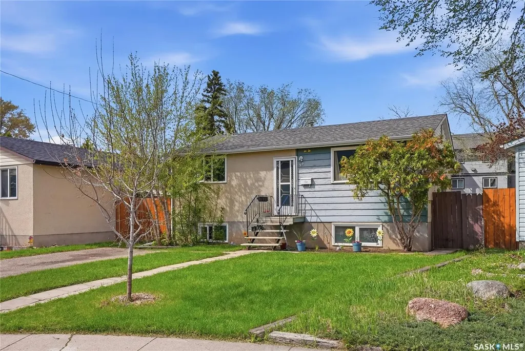39 Trident Crescent Saskatoon SK S7M 0P7