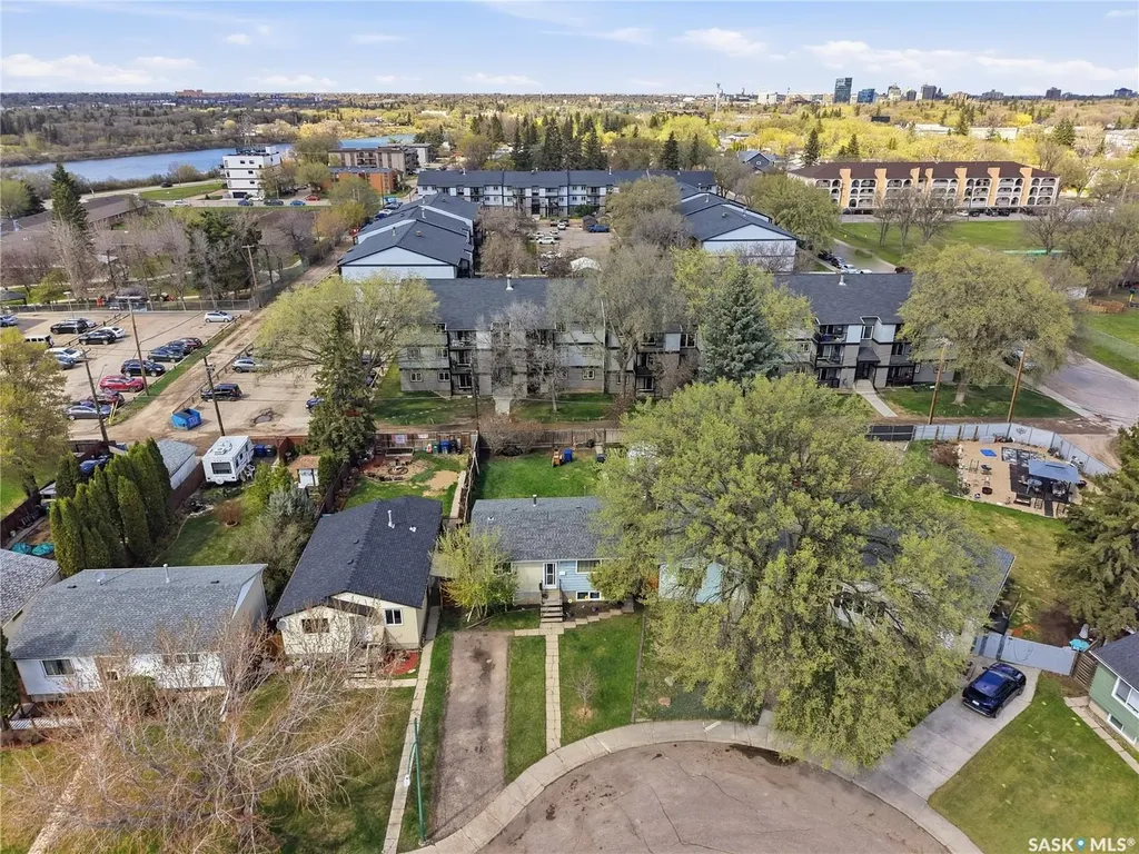 39 Trident Crescent Saskatoon SK S7M 0P7