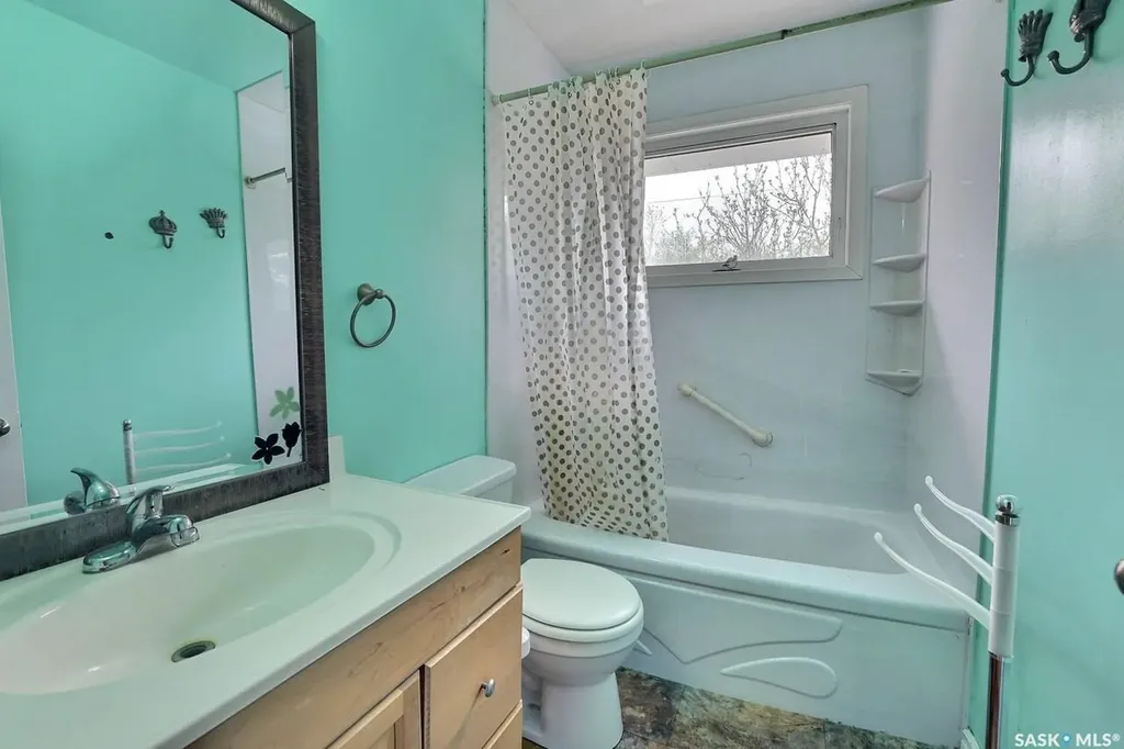 3068 Grant Road Regina SK S4S 5G7