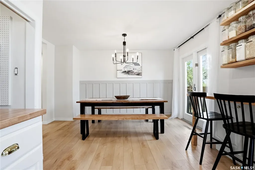 21 Potter Crescent Saskatoon SK S7H 3O2