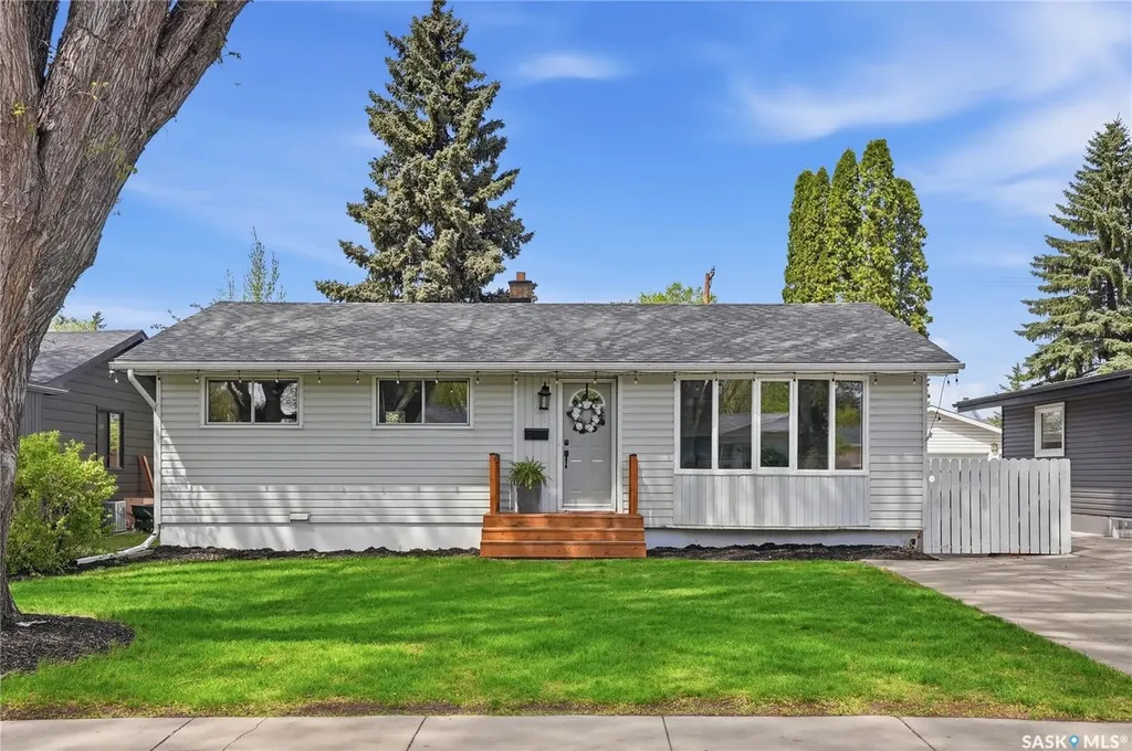 21 Potter Crescent Saskatoon SK S7H 3O2
