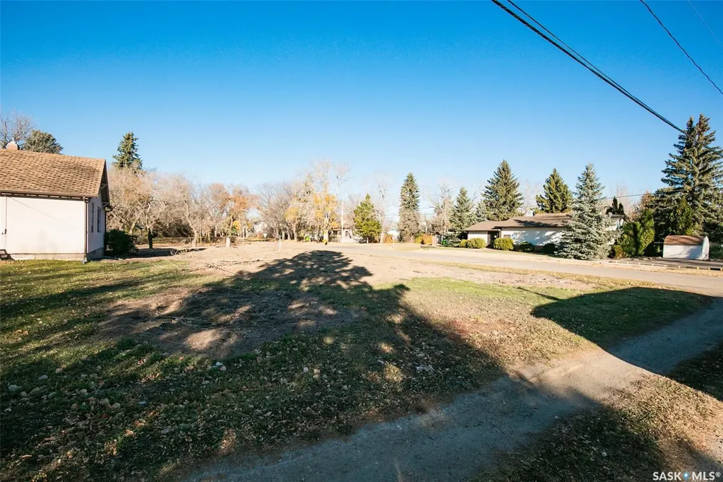 204 Chipman Street Luseland SK S0L 2A0