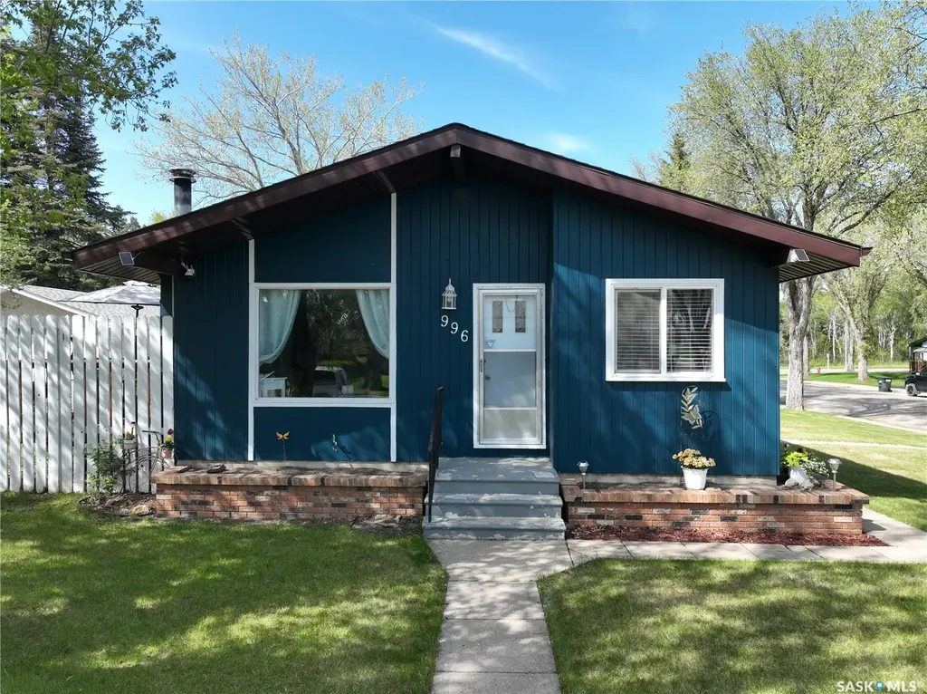 996 Bradshaw Place Prince Albert SK S6V 2P4