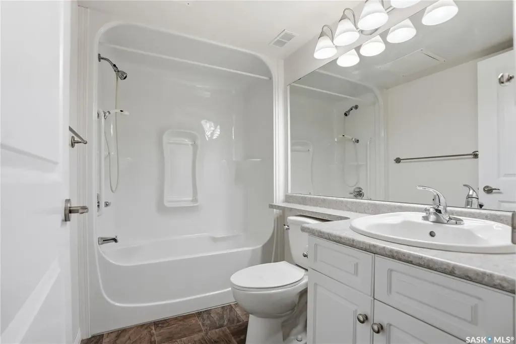 2221 Adelaide Street Saskatoon SK S7J 5L9