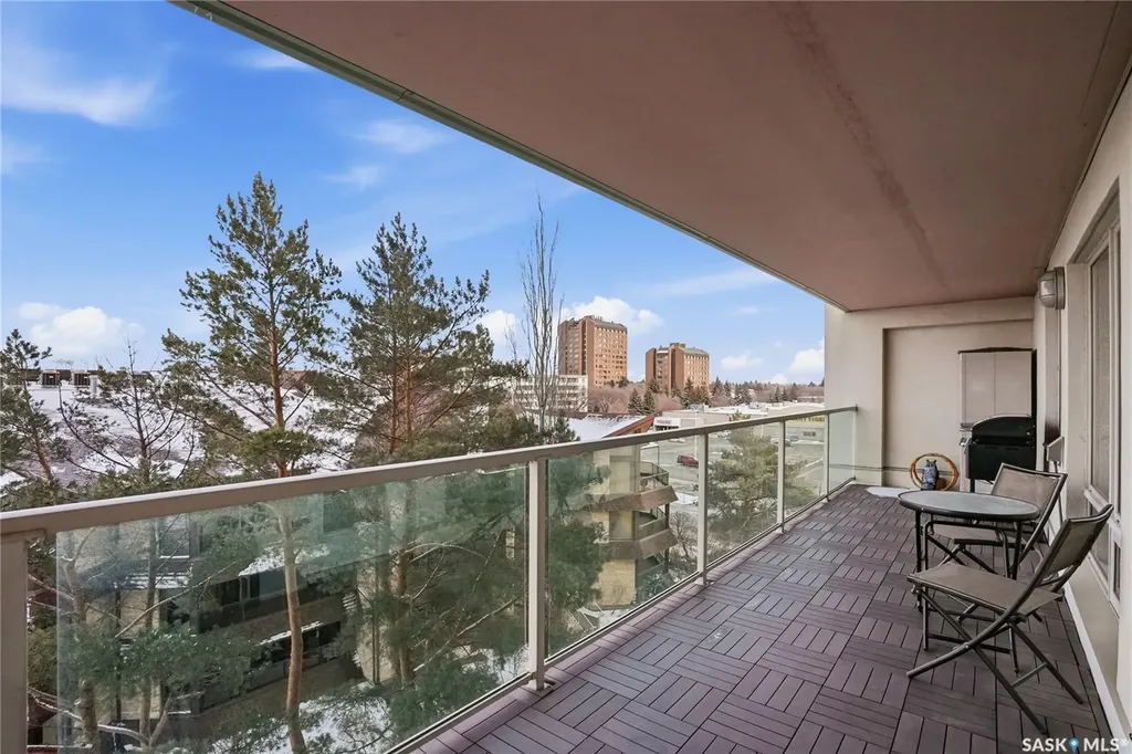 2221 Adelaide Street Saskatoon SK S7J 5L9