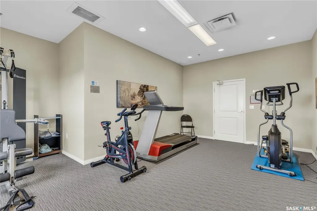 2221 Adelaide Street Saskatoon SK S7J 5L9