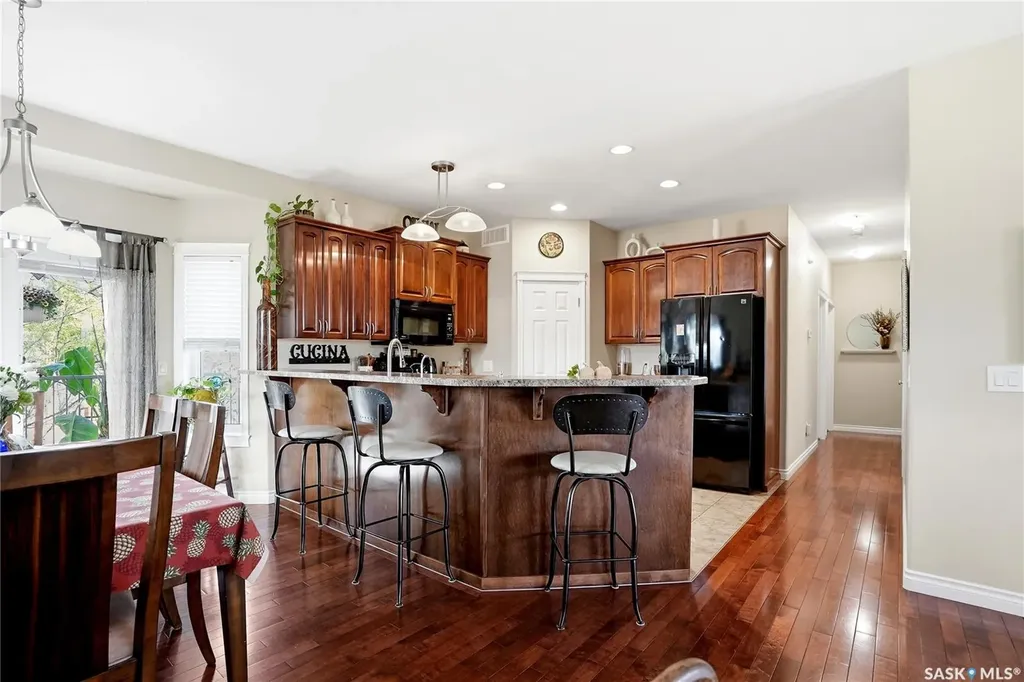 263 Beechmont Crescent Saskatoon SK S7V 1C8