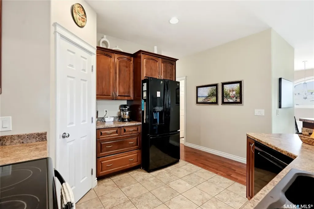 263 Beechmont Crescent Saskatoon SK S7V 1C8