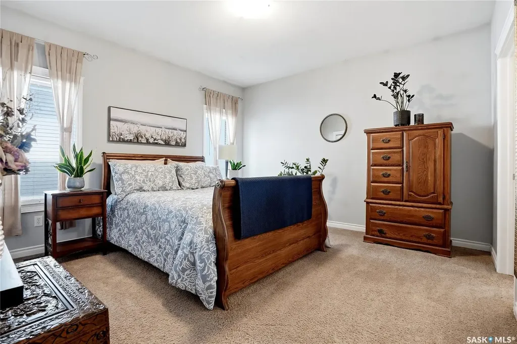 263 Beechmont Crescent Saskatoon SK S7V 1C8