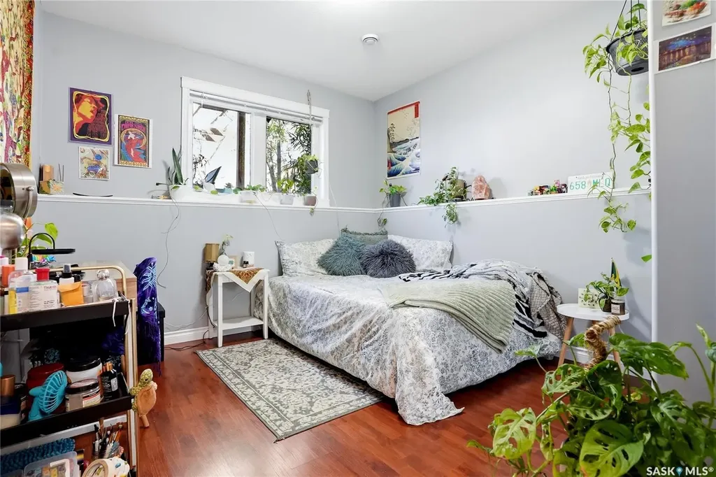 263 Beechmont Crescent Saskatoon SK S7V 1C8