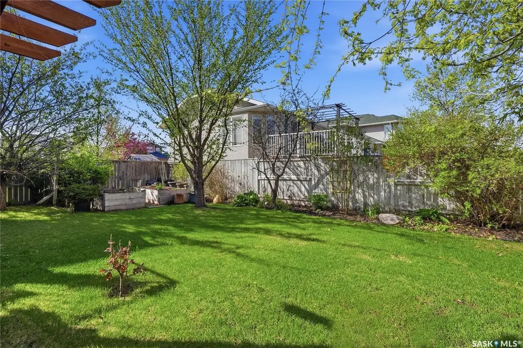 263 Beechmont Crescent Saskatoon SK S7V 1C8