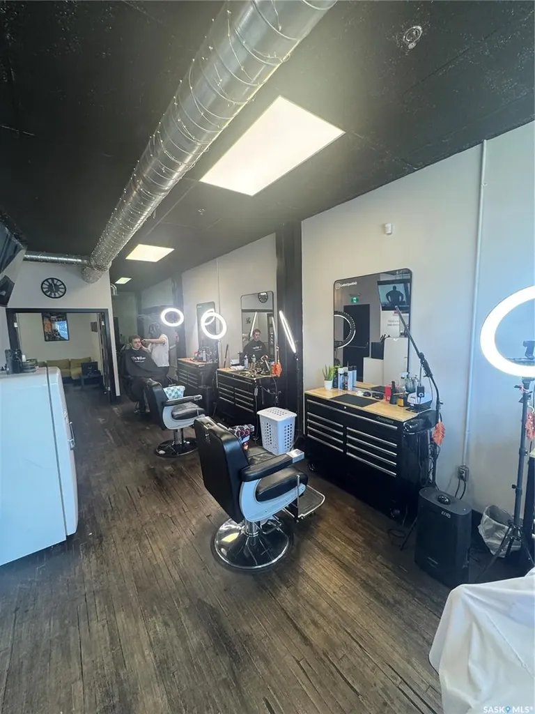 1170 Broad Street Regina SK S4R 1X8