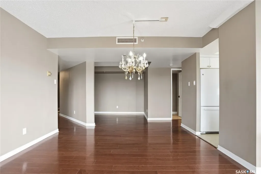 424 Spadina Crescent E Saskatoon SK S7K 6X7